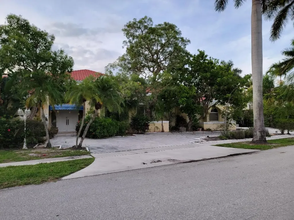 801 NE Orchid Bay Drive Boca Raton FL 33487