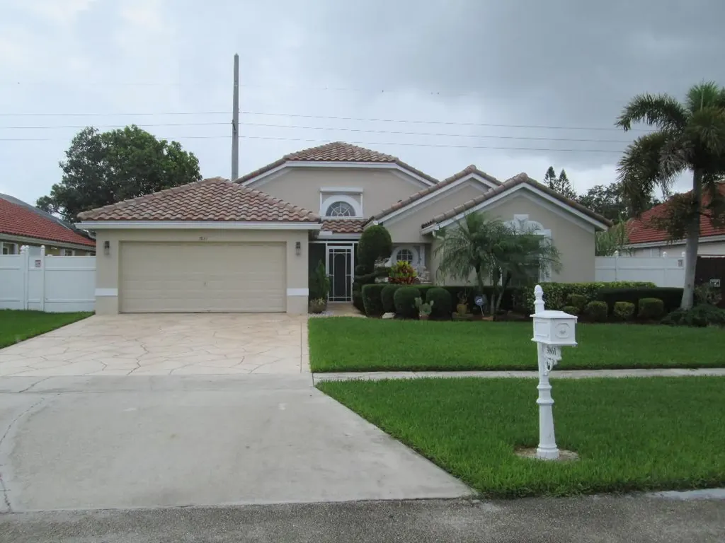 3861 Jonathans Way Boynton Beach FL 33436