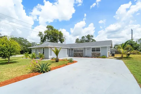 601 SE Crescent Avenue Port St Lucie FL 34984