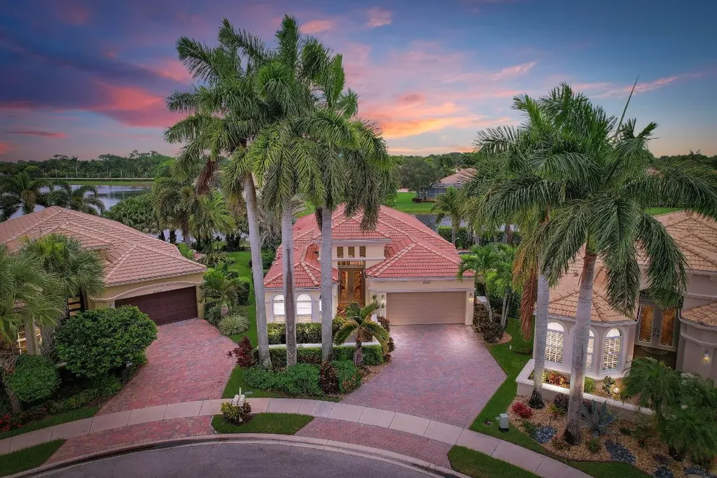 8947 Via Prestigio W Wellington FL 33411
