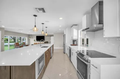 1 Tam O Shanter Lane Boca Raton FL 33431