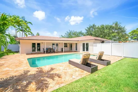 1 Tam O Shanter Lane Boca Raton FL 33431