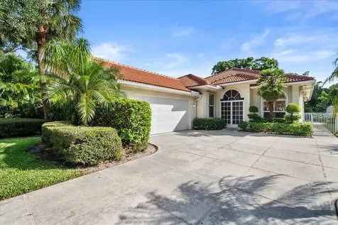 258 E Tall Oaks Circle Palm Beach Gardens FL 33410
