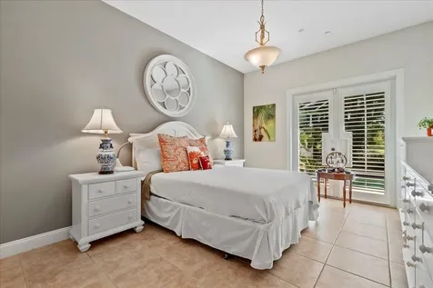 258 E Tall Oaks Circle Palm Beach Gardens FL 33410
