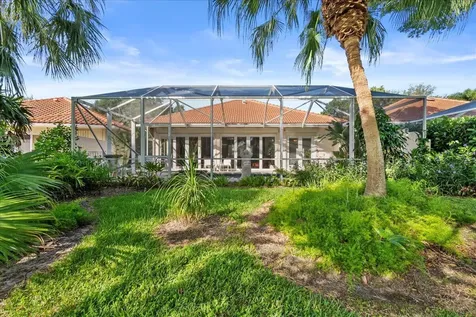 258 E Tall Oaks Circle Palm Beach Gardens FL 33410