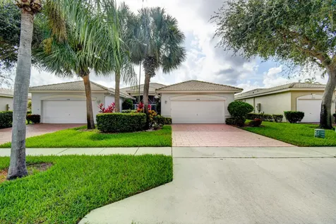 9748 Crescent View Drive S Boynton Beach FL 33437