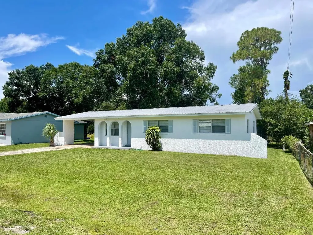 158 NE 19th Terrace Okeechobee FL 34972