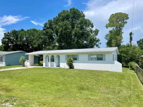 158 NE 19th Terrace Okeechobee FL 34972