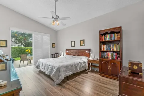 6544 Columbia Avenue Lake Worth FL 33467