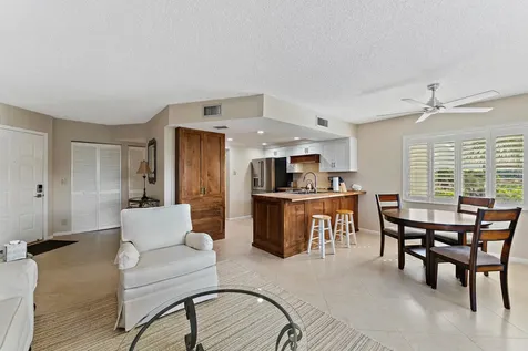 1605 S Us Highway 1 Jupiter FL 33477