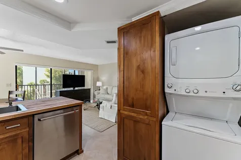 1605 S Us Highway 1 Jupiter FL 33477