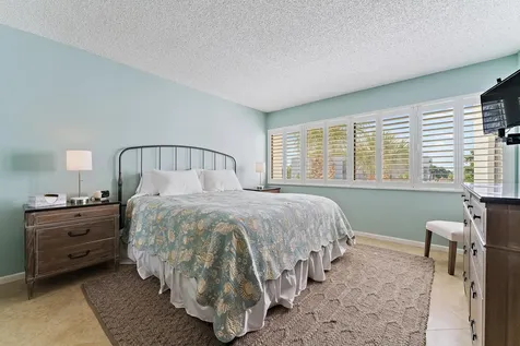1605 S Us Highway 1 Jupiter FL 33477