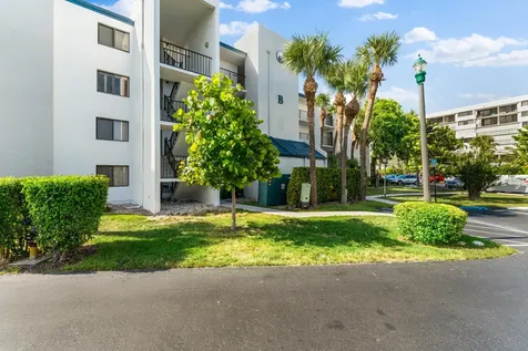 1605 S Us Highway 1 Jupiter FL 33477