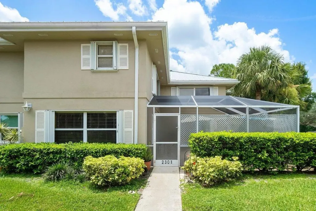 2301 SW Essex Court Palm City FL 34990