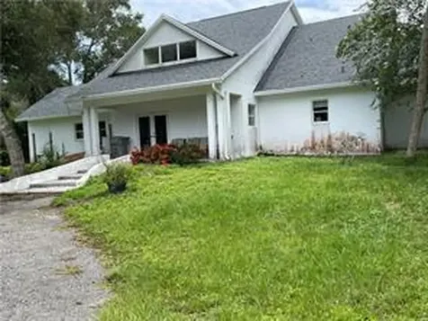 6245 4th Street Vero Beach FL 32968