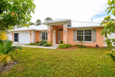 1692 SW Lofgren Avenue Port St Lucie FL 34953