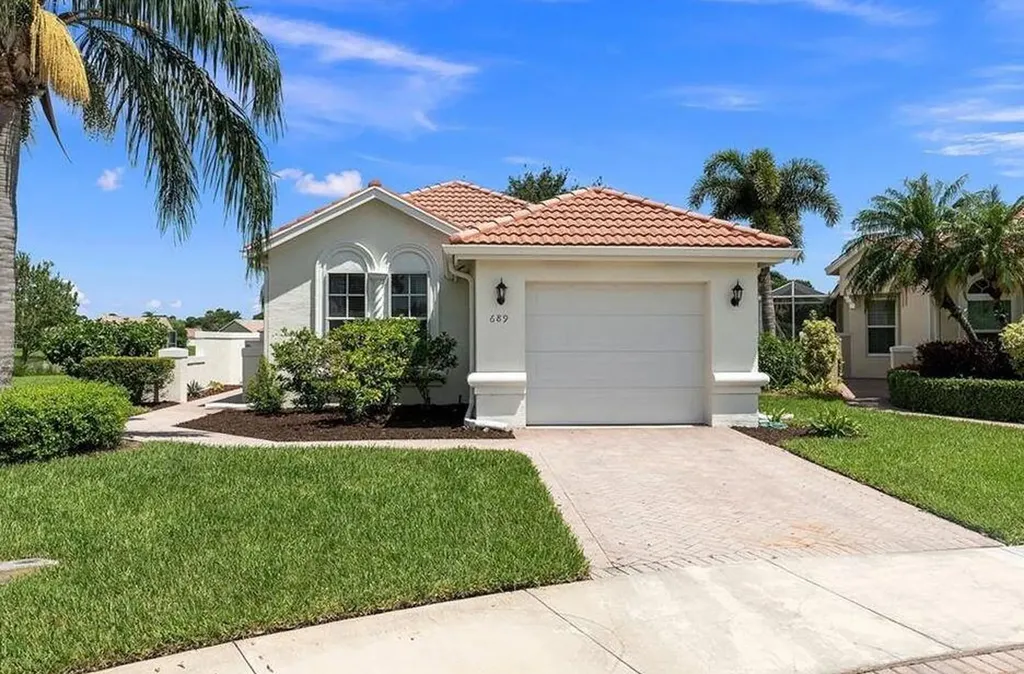 689 SW Treasure Cove Port St Lucie FL 34986