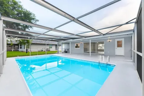 117 SE Lakehurst Drive Port St Lucie FL 34983