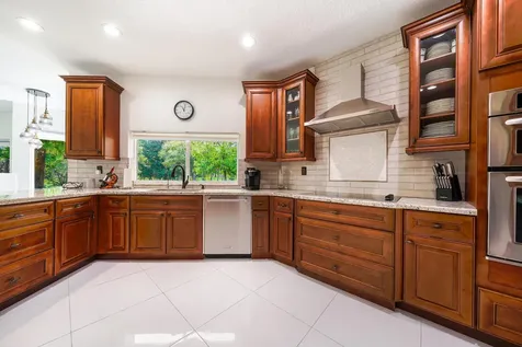6836 NW 66th Way Parkland FL 33067