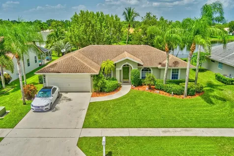 246 Monterey Way Royal Palm Beach FL 33411