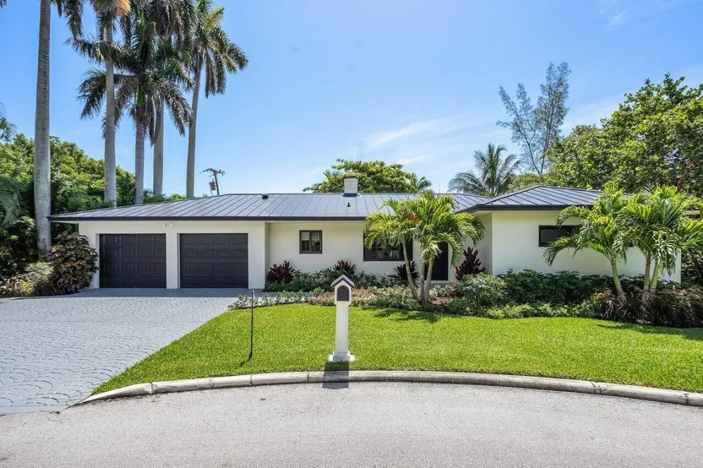 35 Anna Street Ocean Ridge FL 33435
