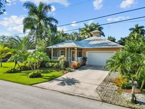 932 SW 30th Street Palm City FL 34990