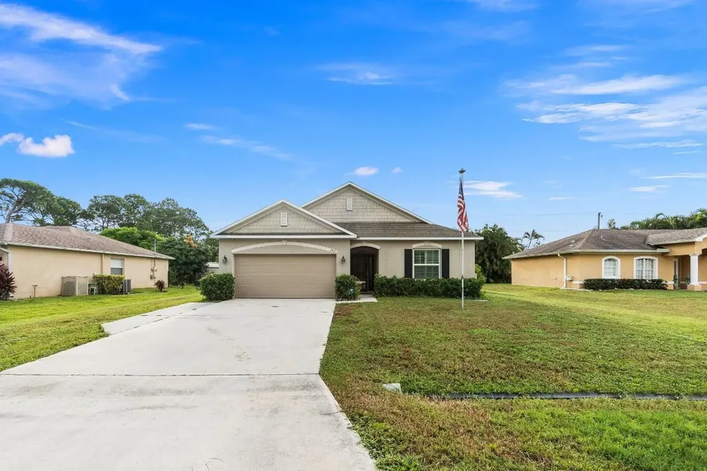 3431 SW Fashoda Street Port St Lucie FL 34953