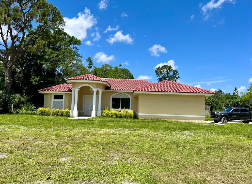 813 Annette Court West Palm Beach FL 33413