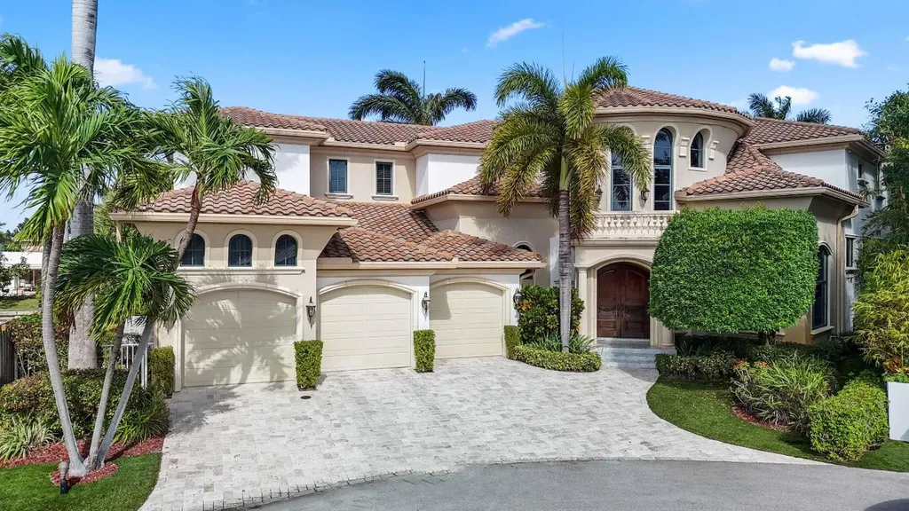 Boca Raton FL, 721 NE Lakeview Terrace