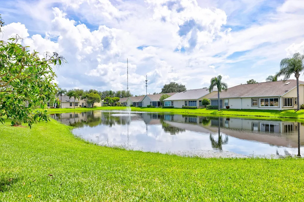 4276 SE Brittney Circle Port St Lucie FL 34952