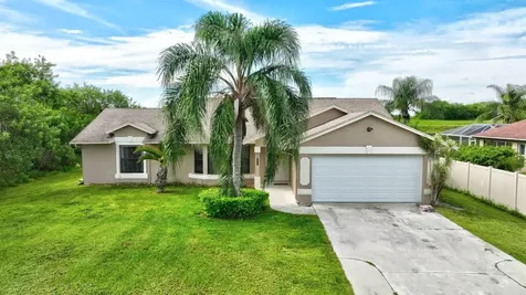 403 SW S Quick Circle Port St Lucie FL 34953