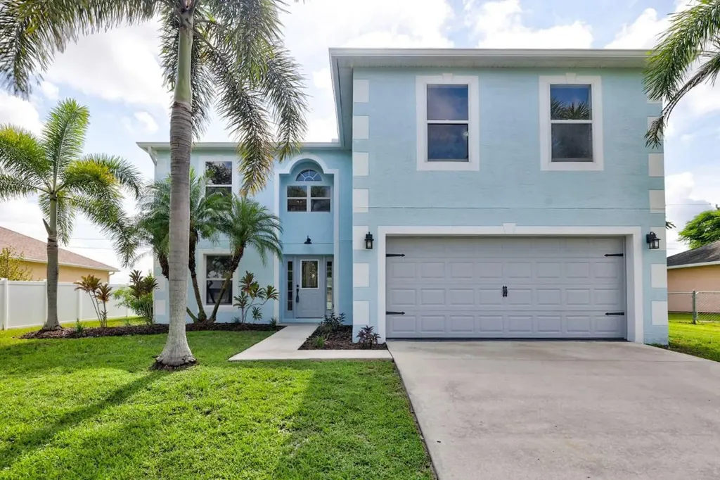 2113 SW Gailwood Street Port St Lucie FL 34987