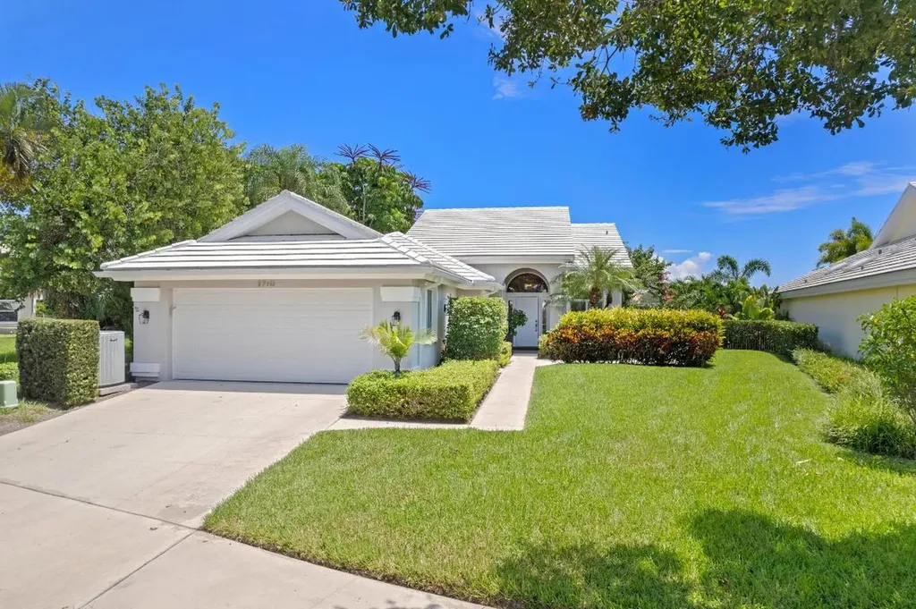 2710 Clubhouse Pointe West Palm Beach FL 33409