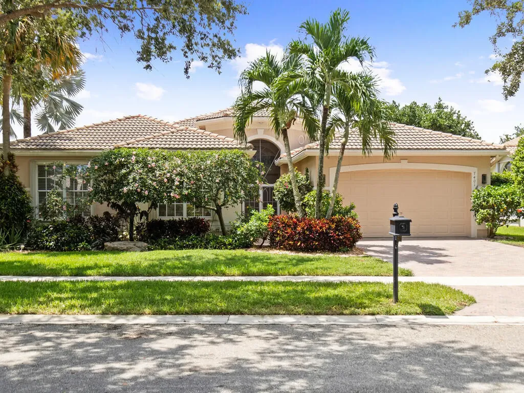 7401 Lahana Circle Boynton Beach FL 33437