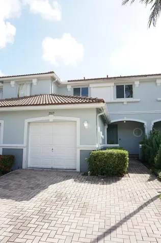 2019 Oakhurst Way Riviera Beach FL 33404