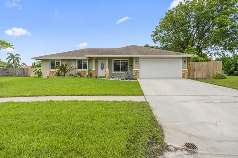 411 Las Palmas Street Royal Palm Beach FL 33411