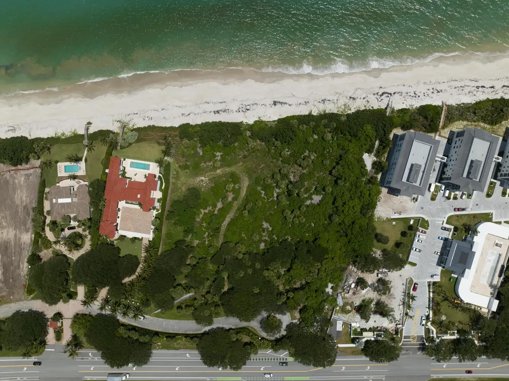 211 S Blue Wave Lane Indian River Shores FL 32963