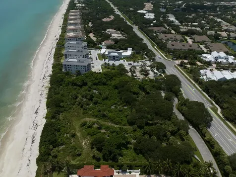211 S Blue Wave Lane Indian River Shores FL 32963