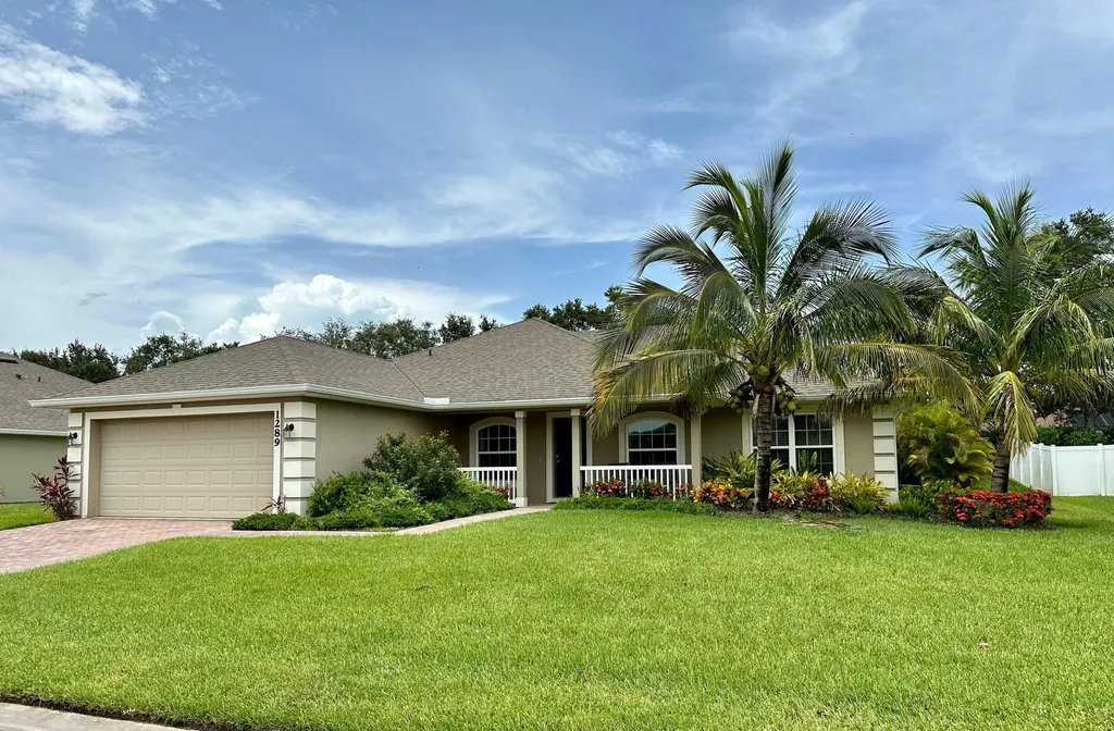 1289 Scarlet Oak Circle Vero Beach FL 32966