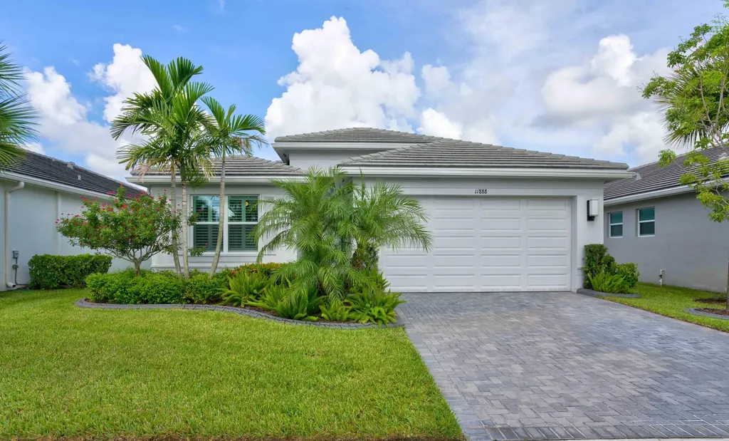11888 SW Jasper Lake Way Port St Lucie FL 34987