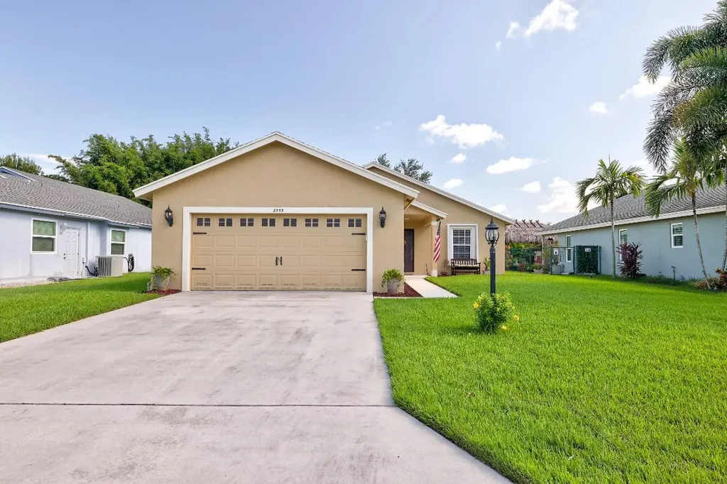 2553 SW Regency Road Stuart FL 34997