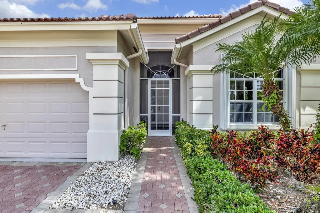 7031 Southport Drive Boynton Beach FL 33472