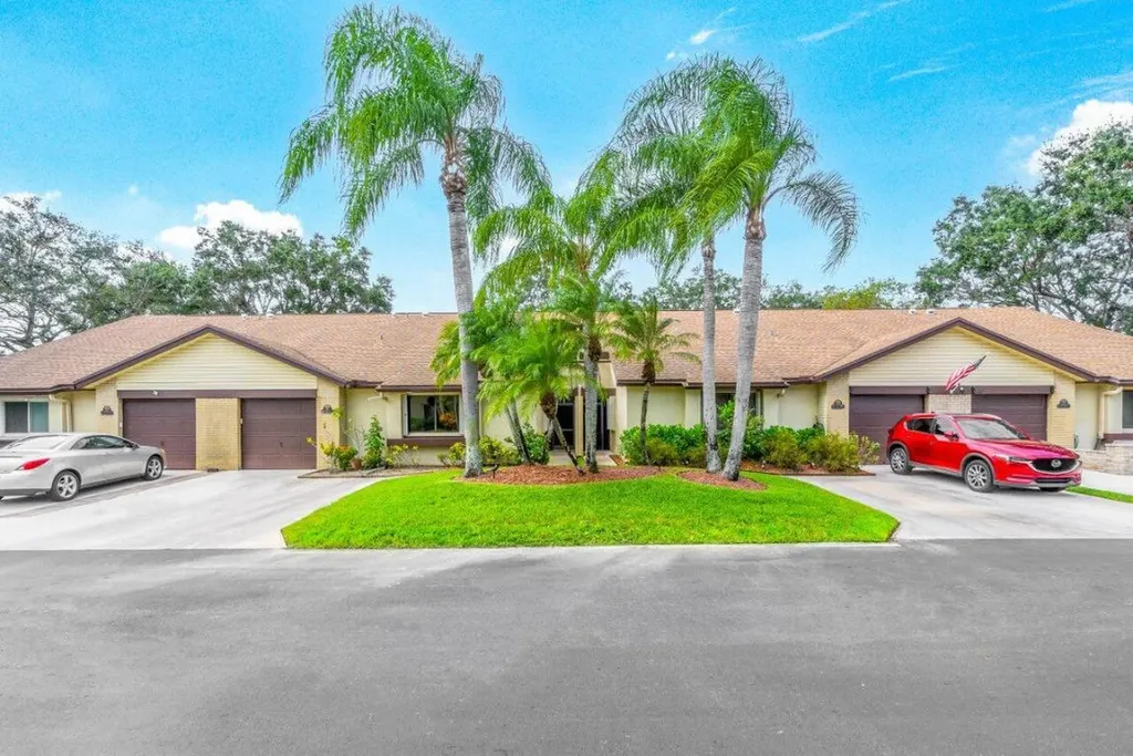 151 Meander Circle Royal Palm Beach FL 33411