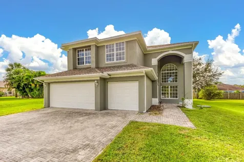 1486 SW Devera Avenue Port St Lucie FL 34953