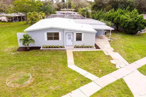 194 SE Serenata Court Port St Lucie FL 34983