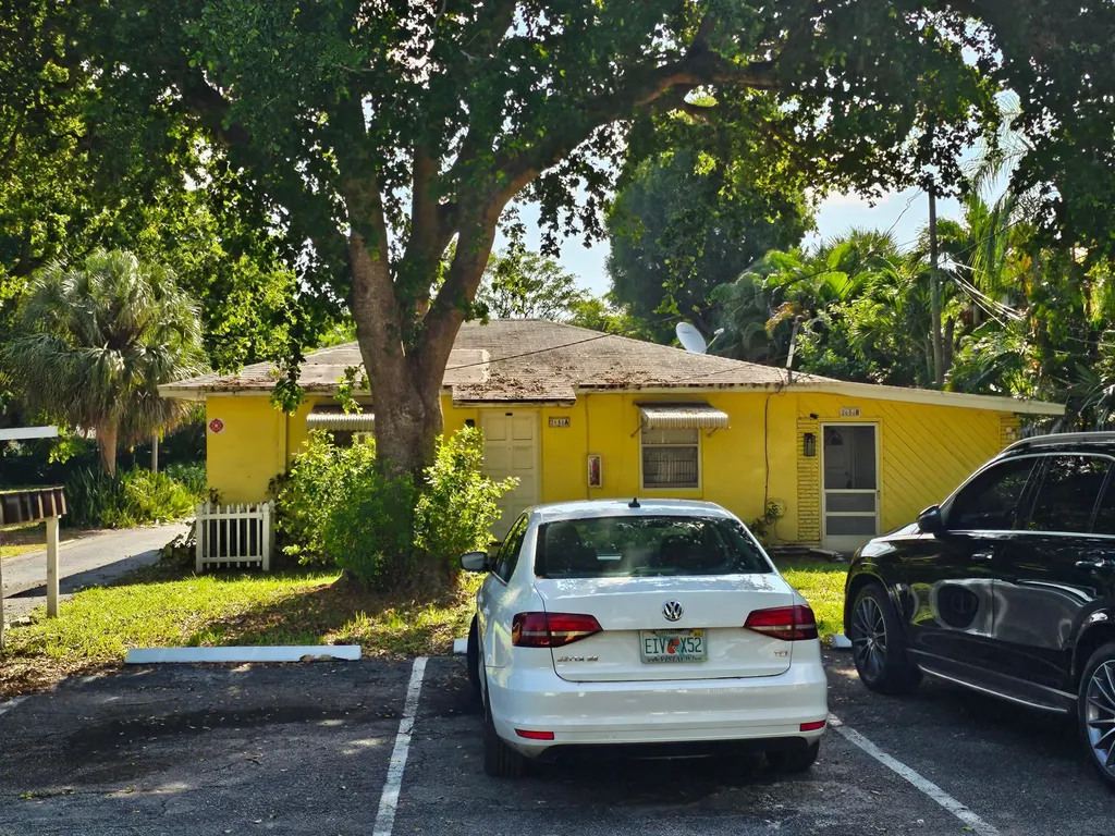 2658 NE 9th Avenue Wilton Manors FL 33334