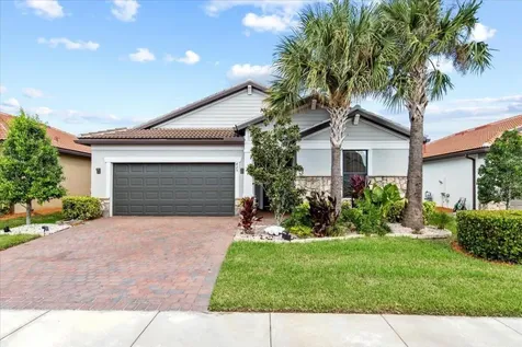425 SE Bancroft Court Port St Lucie FL 34984