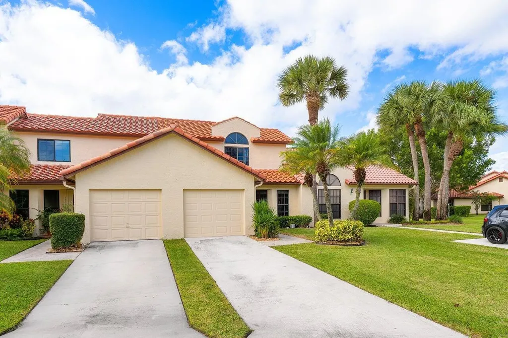 10325 Hidden Springs Court Boca Raton FL 33498