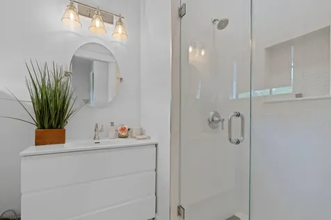 317 Vallette Way West Palm Beach FL 33401