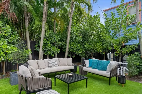 317 Vallette Way West Palm Beach FL 33401